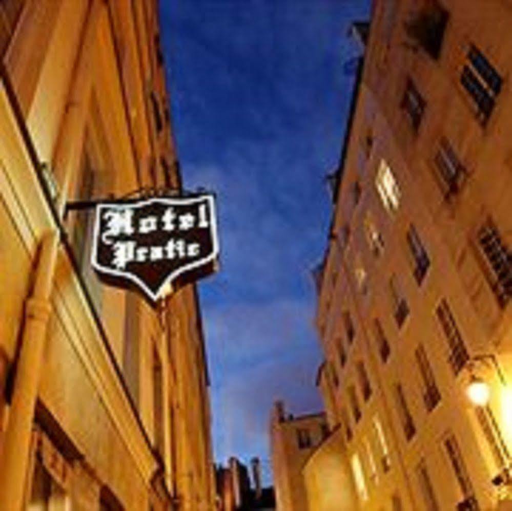 Pratic Hotel París Exterior foto